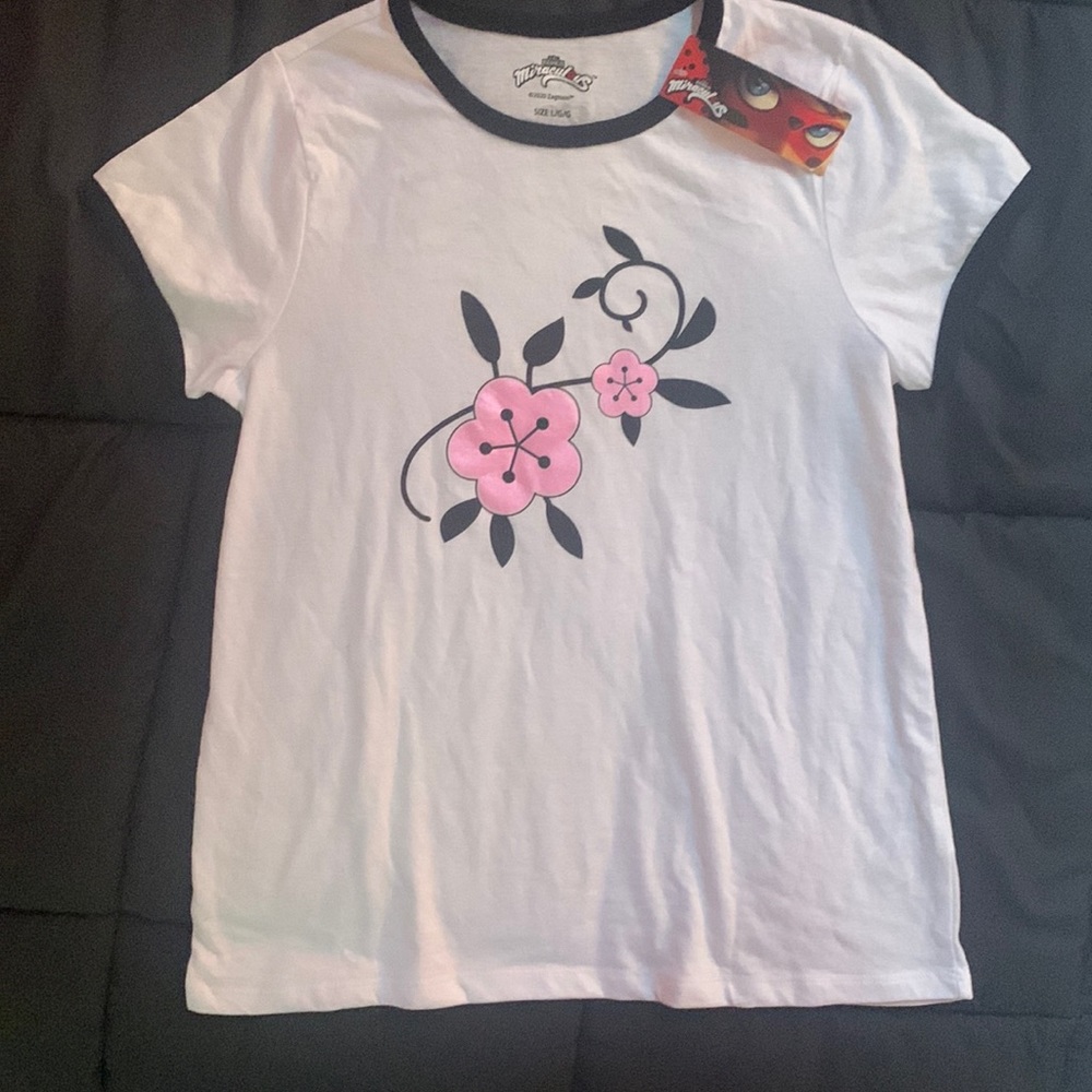 Miraculous Ladybug NWT Girl’s L Ringer T-shirt